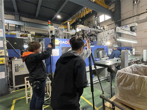 �e���r���